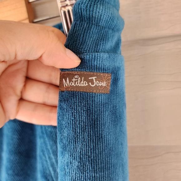 Matilda Jane blue textured crop pants - Picture 5 of 12